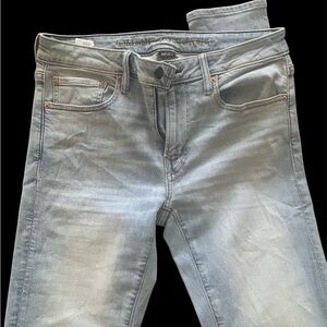 American Eagle Outfitters Men's Light Wash Skinny Jeans